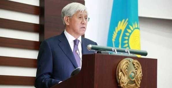 Нурсултан Назарбаев поставил в пример акима области Амандыка Баталова