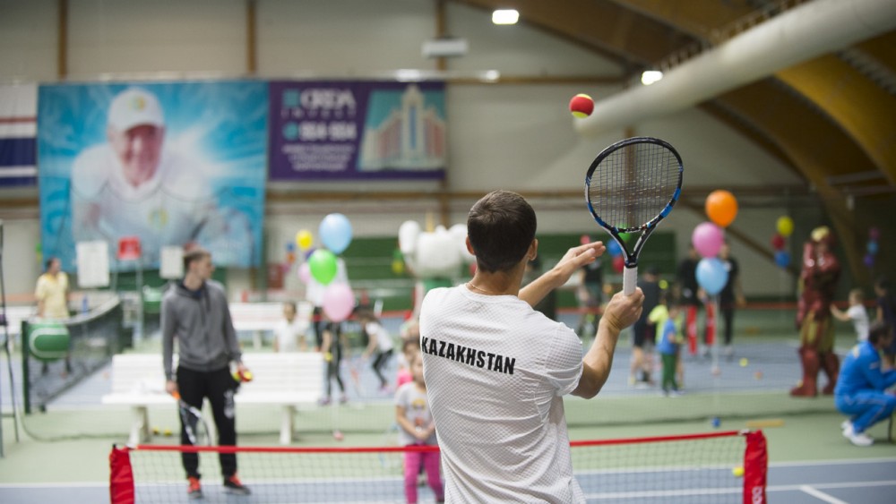 Казахстанцы отмечают международный День тенниса