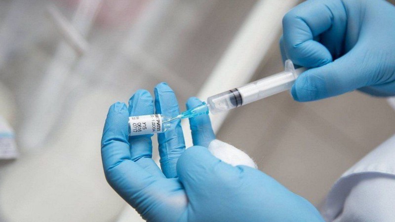 Коронавирусқа қарсы вакцина сынамадан өткізіле бастады   