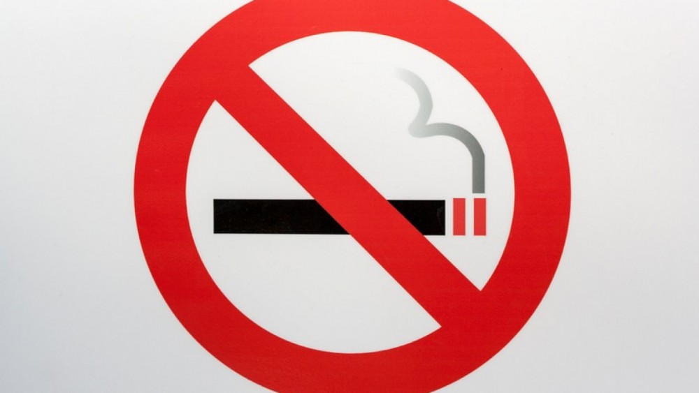 Казахстанцы, которым не исполнилось 21 года, не смогут покупать сигареты   