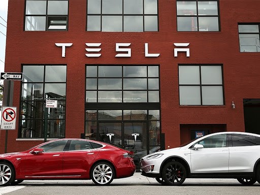Tesla стала самым дорогим автопроизводителем в мире   