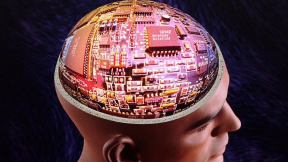 Илон Маск анонсировал презентацию устройства для «чипирования мозга»