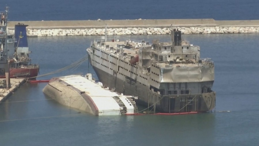 В порту Бейрута нашли 79 контейнеров с опасными химикатами