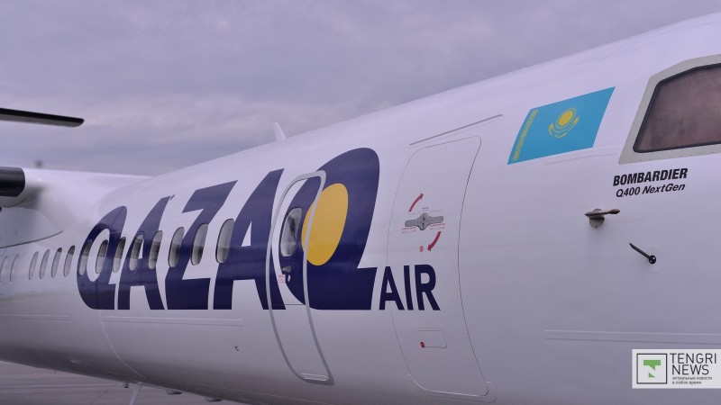 Два дня подряд самолет Qazaq Air с пассажирами пришлось разворачивать в воздухе