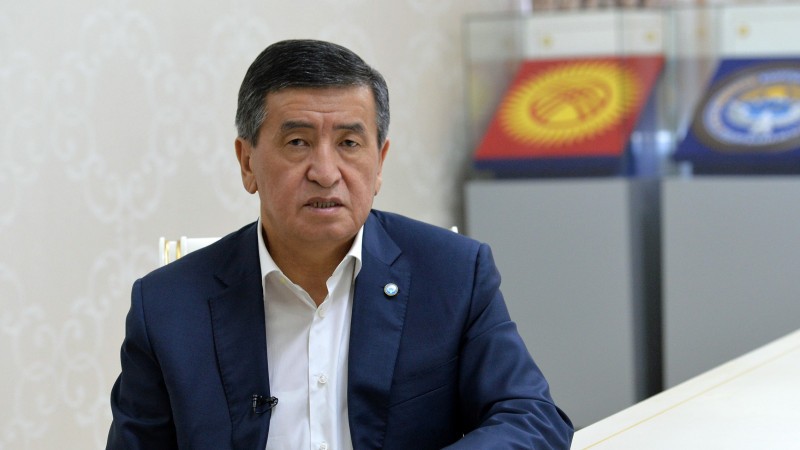 Экс-премьер: Жээнбеков не имел права уходить в отставку при ЧП