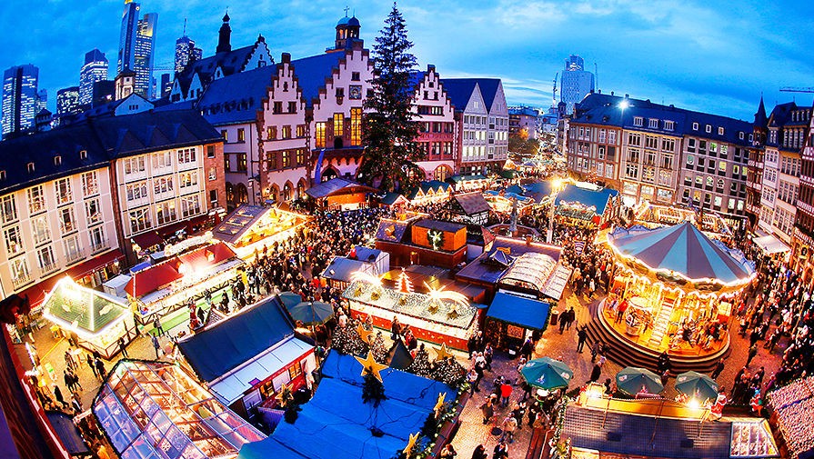 Рождественские ярмарки начали отменять в Европе   