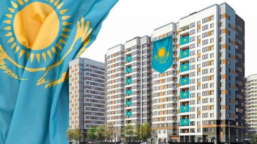 Флаг Казахстана официально разрешили вешать на балконах   