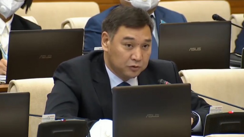 Депутат Паяев обратился к Токаеву из-за Земельного кодекса   