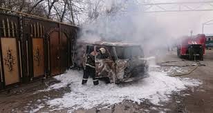 Авто загорелось из-за утечки газа в Алматинской области