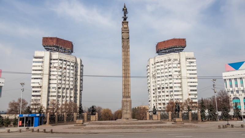 Токаев: Алматы нужны не новостройки в центре города, а парки   