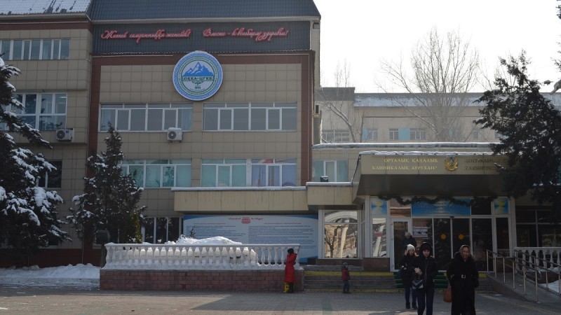    ЦГКБ Алматы снова превратили в ковидный госпиталь   