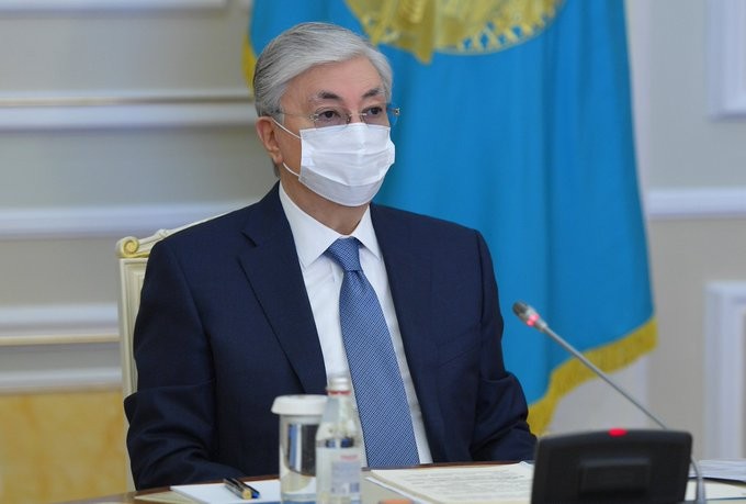 Токаев поблагодарил разработчиков казахстанской вакцины   