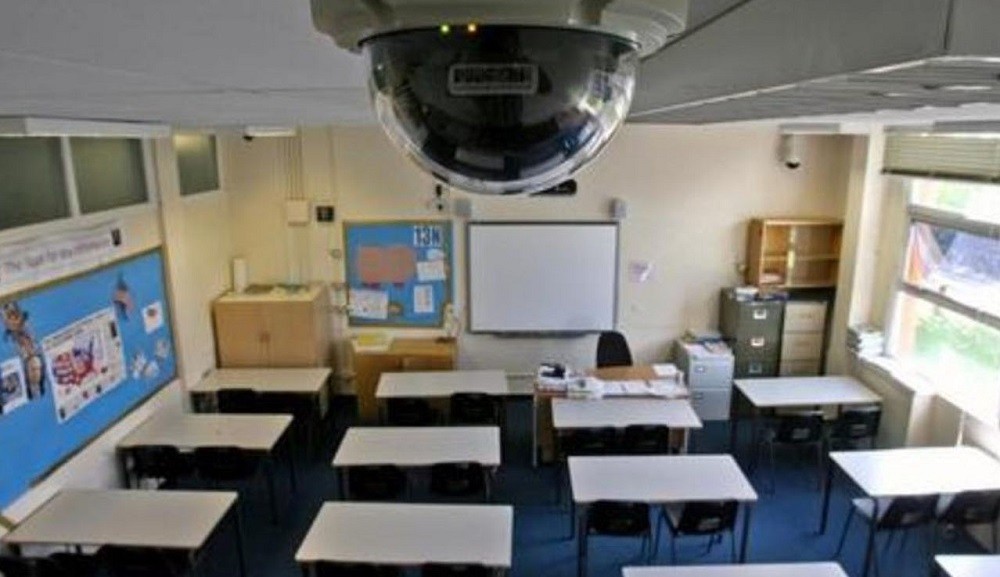 Видеонаблюдение в школах будет контролировать полиция