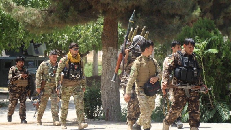 Талибы захватили ключевые районы на границе с Таджикистаном