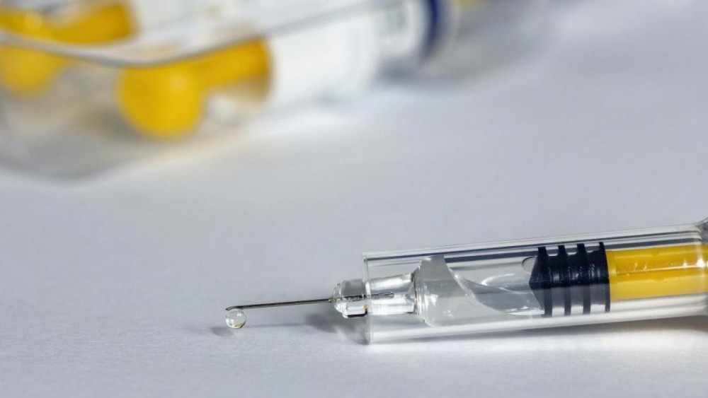 ВОЗ одобрила седьмую вакцину от COVID-19