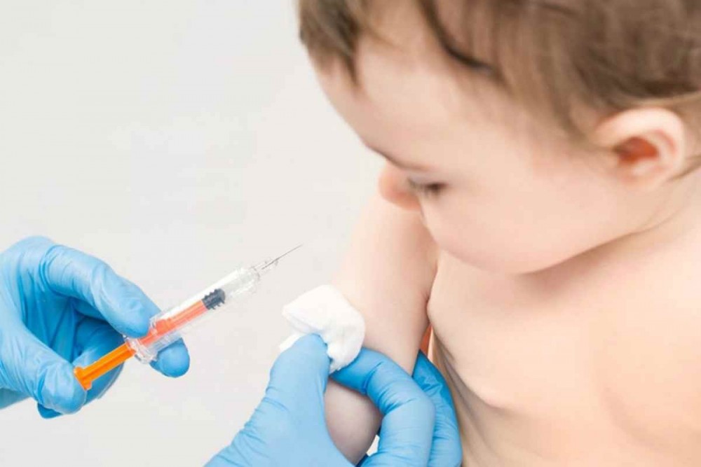 Балаларға вакцина міндетті бола ма? Цой жауап берді   