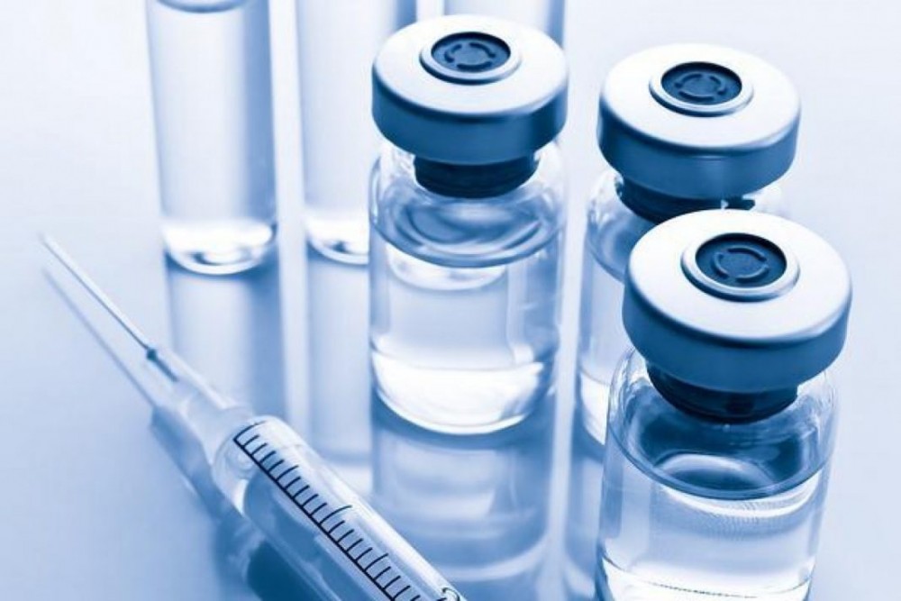 Израиль выбросил 80 тысяч доз вакцин от коронавируса