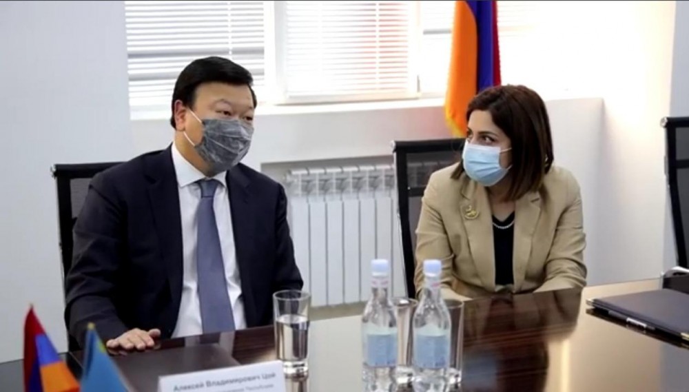 Қазақстан мен Армения вакцина паспорттарын өзара тану туралы келісті   