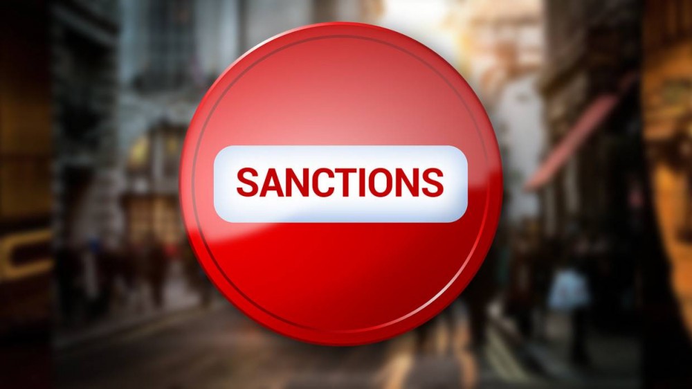 Президенты трех стран призвали ввести санкции против России   