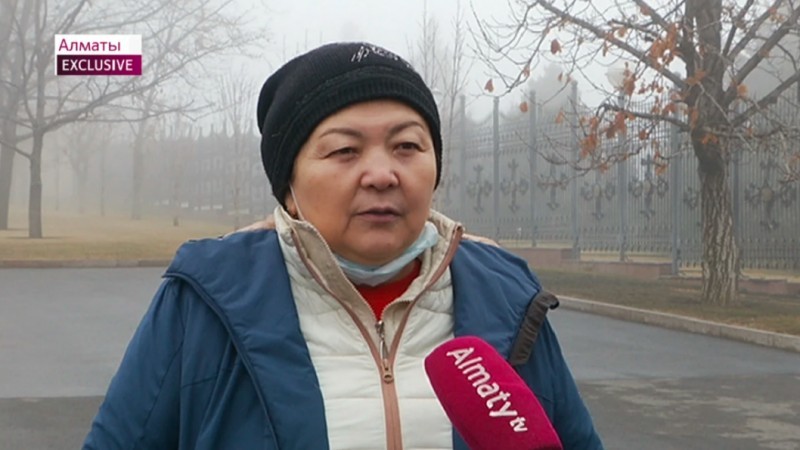 «Хитростью прорвалась». Алматинка вытащила из захваченной террористами резиденции восемь раненых   