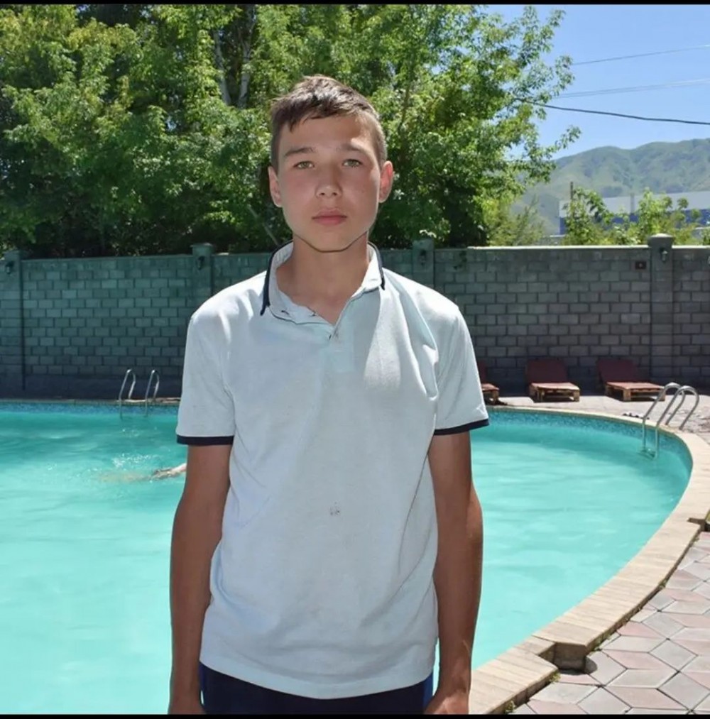 15-летний юный спасатель из Жетысу