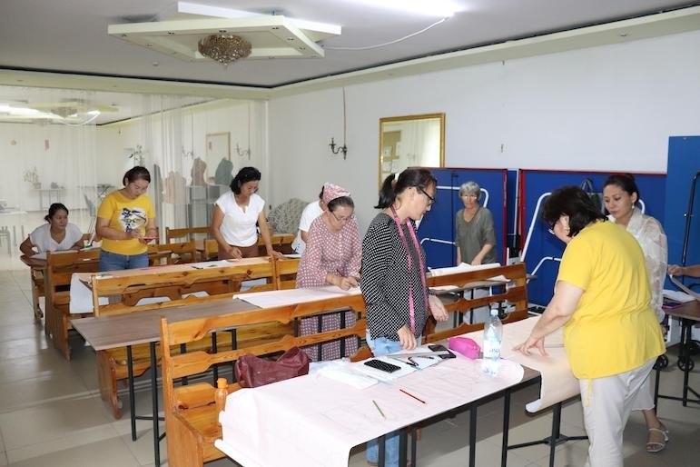 Бесплатное обучение шитью и кондитерскому мастерству организовано в Алматинской области   